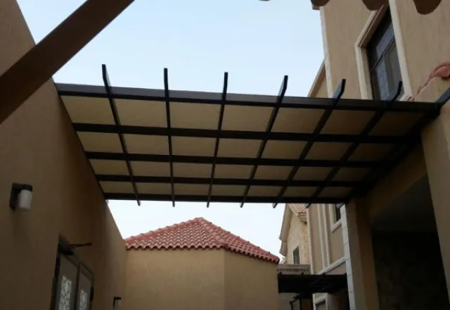 أفكار برجولات لتحويل حديقتك